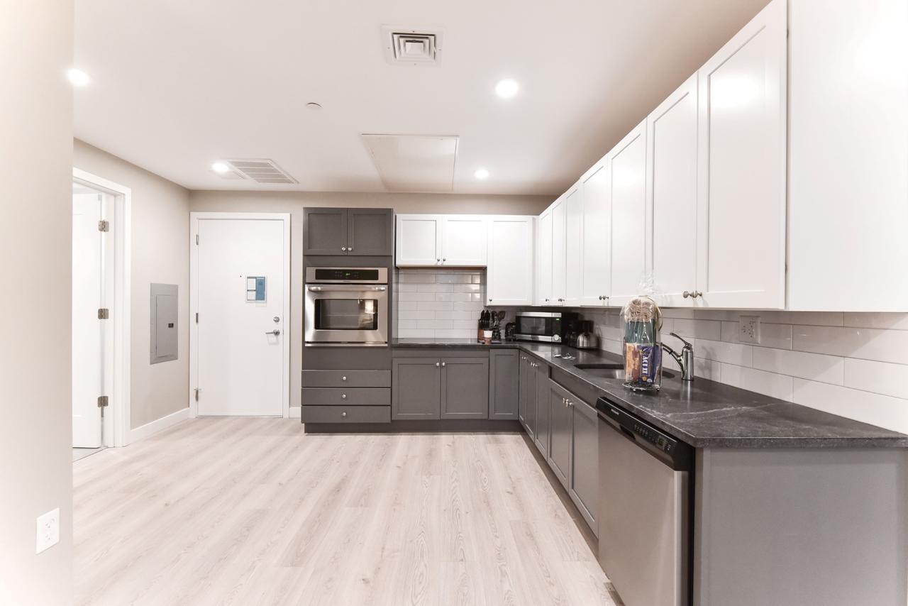 Global Luxury Suites At Longwood Brookline Bilik gambar